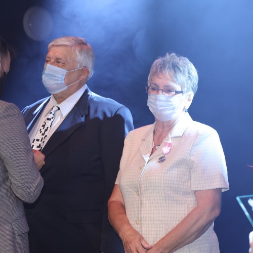 Złote i diamentowe gody 2021. Wręczono medale za długoletnie pożycie małżeńskie